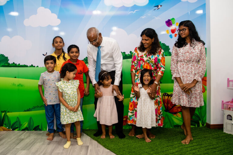 Presidential couple visit STELCO Daycare Center