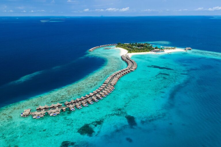 Grand Park Kodhipparu Maldives Secures Double Nomination in WTA 2026